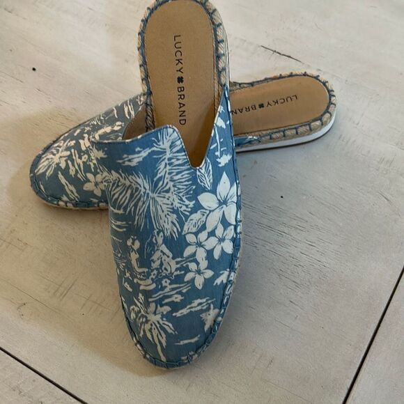 LUCKY BRAND Canvas Toile Slip On Espadrilles - Picture 7 of 9